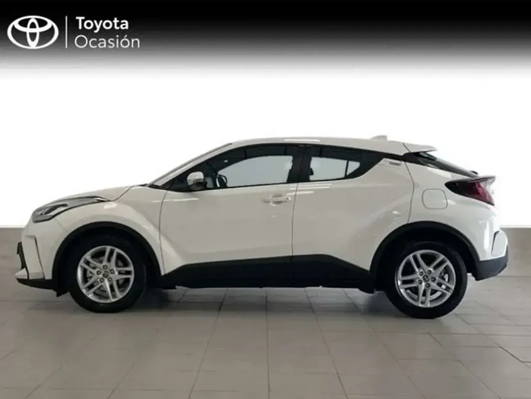 Usado Toyota C-HR Advance 122 CV (89 kW) 2022 Blanco SUV