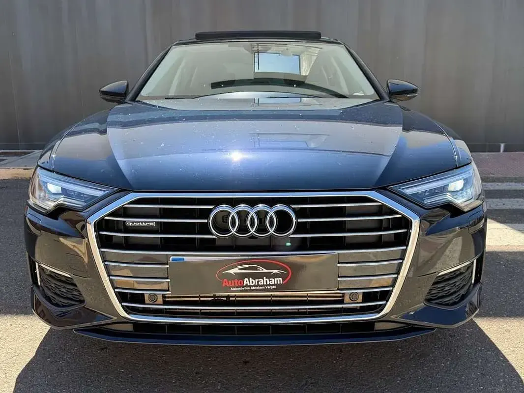 Usado Audi A6 230 CV (169 kW) 2020 Azul Berlina