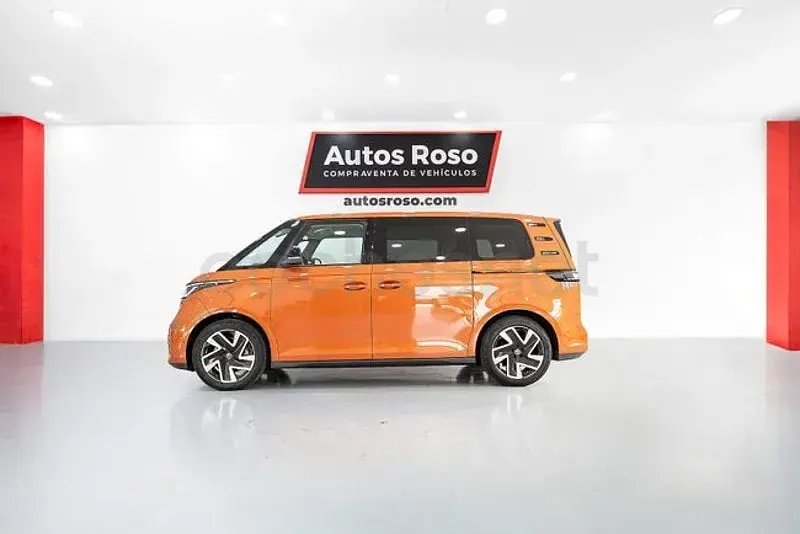 Usado VW ID. Buzz Pro 210 kW (286 CV) 2024 Eléctrico Monovolumen