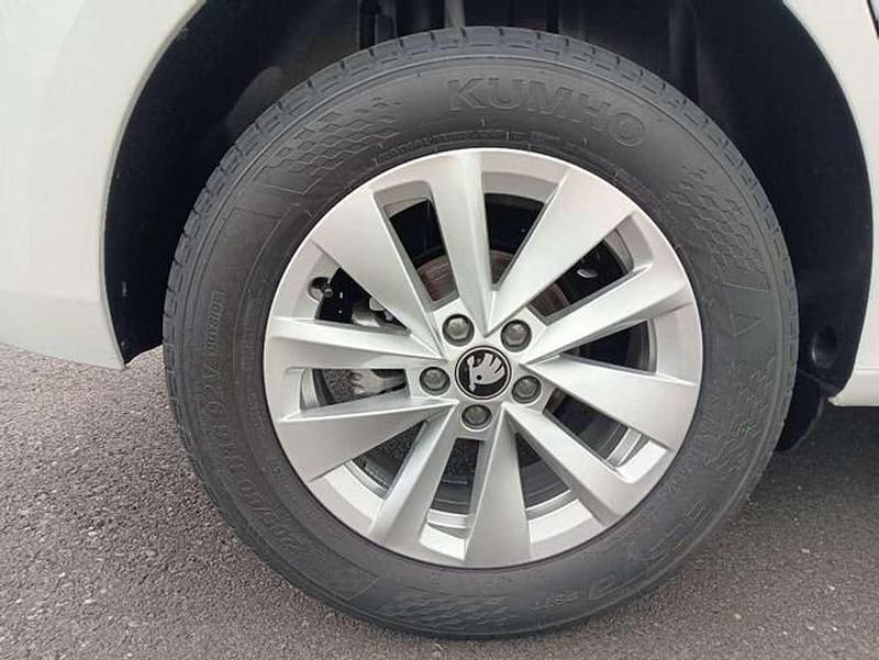 Nuevo Skoda Kamiq Selection 116 CV (85 kW) 2025 Blanco SUV