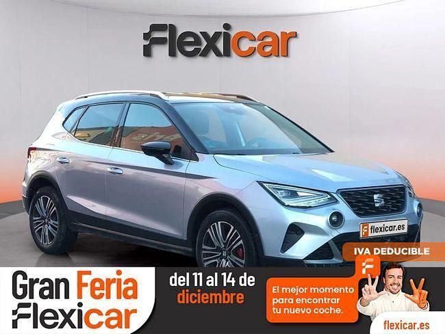 Gris Usado 2024 Seat Arona FR SUV | 19.890 € (Precio justo) - Imagen 1/4