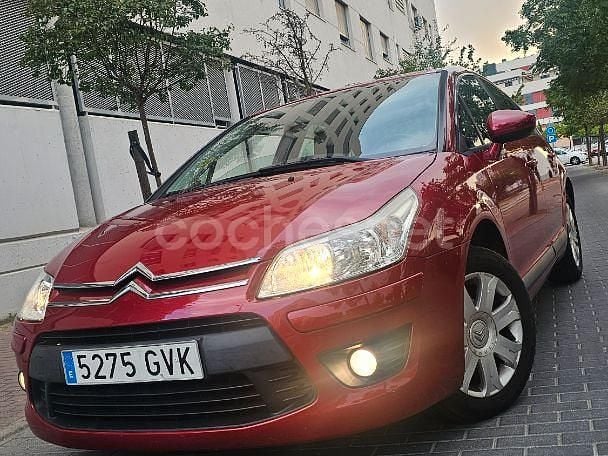 Granate Usado 2010 Citroën C4 Berlina | 4995 € (Precio justo) - Imagen 1/4