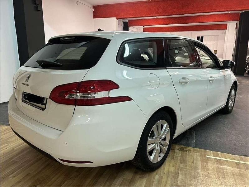 Usado Peugeot 308 Business-Line 131 CV (96 kW) 2014 Blanco Utilitario