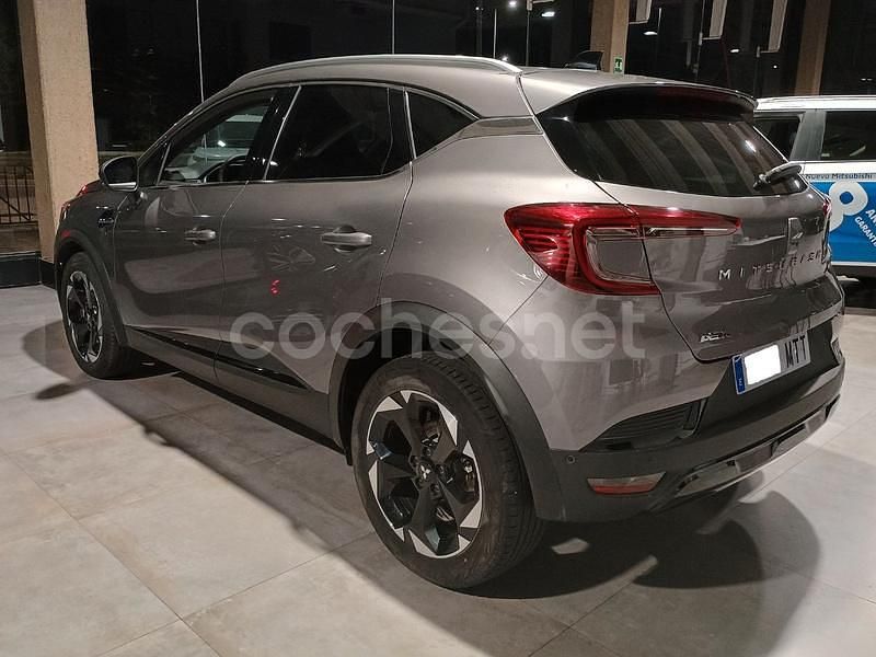 Usado Mitsubishi ASX 140 CV (102 kW) 2024 Gris / plata SUV