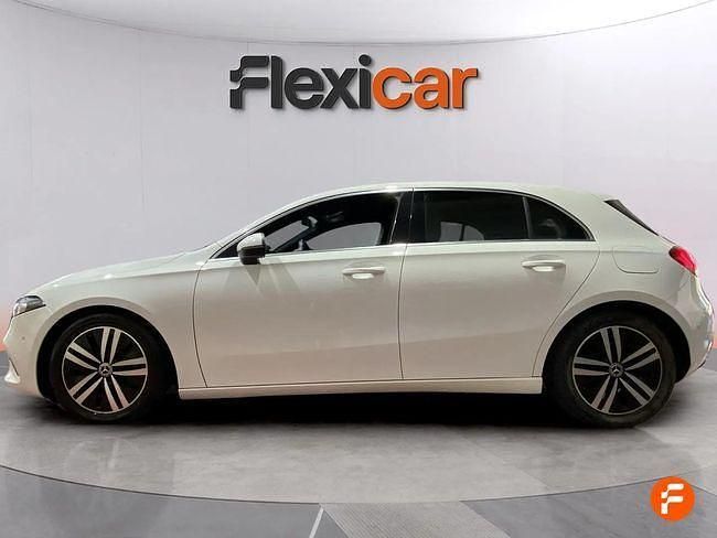 Usado Mercedes A180 116 CV (85 kW) 2019 Blanco Berlina