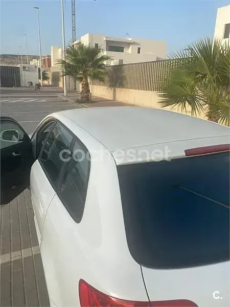 Usado Audi A3 Attraction 125 CV (91 kW) 2010 Blanco Utilitario