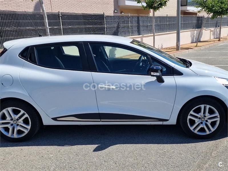 Blanco Usado 2017 Renault Clio IV Business Berlina | 7890 € (Buen precio) - Imagen 1/4