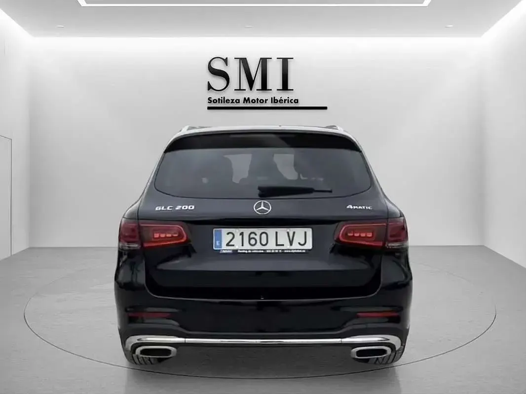Usado Mercedes GLC200 197 CV (144 kW) 2021 Negro SUV