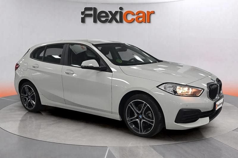 Usado BMW 118 136 CV (100 kW) 2021 Blanco Utilitario