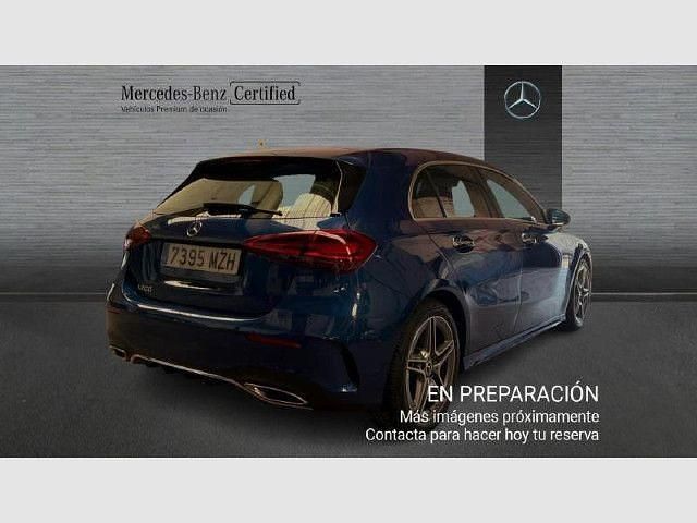 Usado Mercedes A200 163 CV (119 kW) 2025 Azul espectral magno (manufaktur)