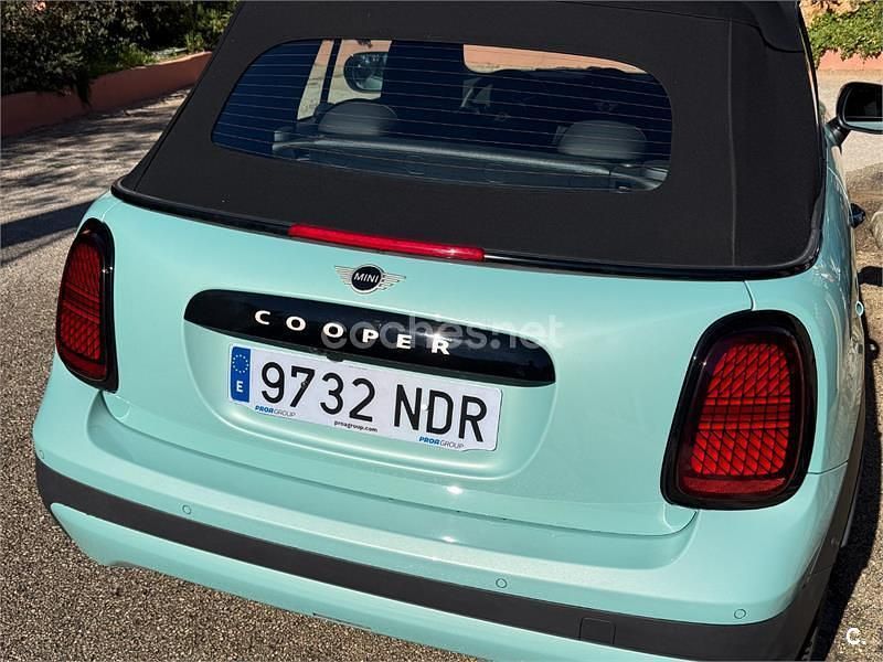 Usado Mini Cooper Cabriolet 136 CV (100 kW) 2024 Verde Descapotable