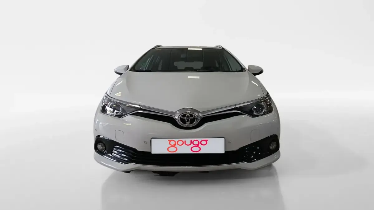 Usado Toyota Auris Active 116 CV (85 kW) 2016 Familiar