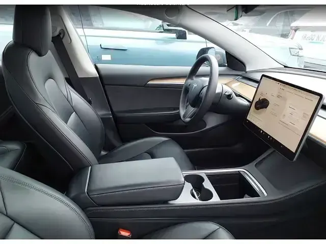 Occasion Tesla Model 3 366 kW (498 PK) 2022 Grijs Sedan