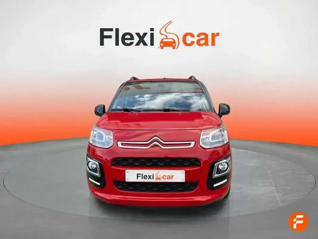 Usado Citroën C3 Feel 110 CV (80 kW) 2017 Rojo Monovolumen