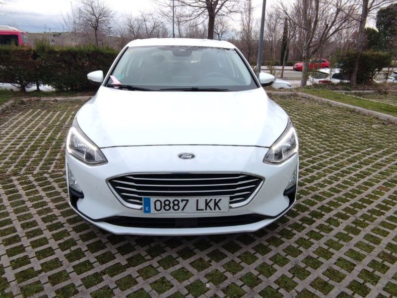 Blanco Usado 2020 Ford Focus Trend Berlina | 10.500 € (Buen precio) - Imagen 1/4