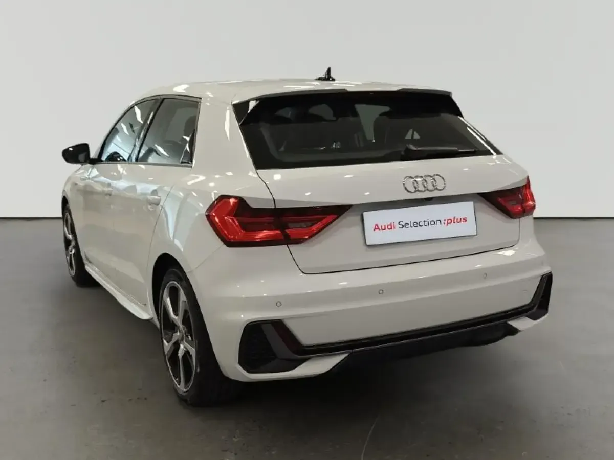 Usado Audi A1 Sportback 95 CV (69 kW) 2022 Blanco Utilitario