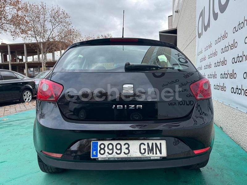 Usado Seat Ibiza Style 90 CV (66 kW) 2009 Negro Berlina