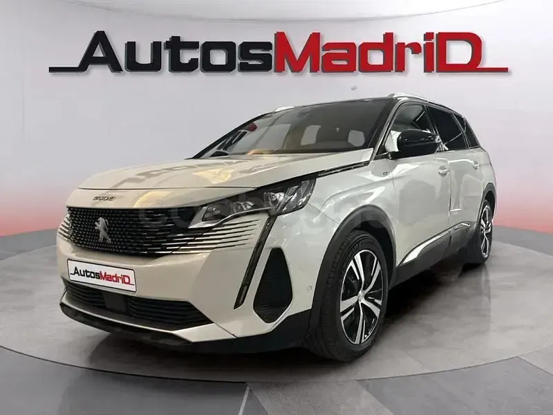 Usado Peugeot 5008 GT 131 CV (96 kW) 2022 Blanco SUV