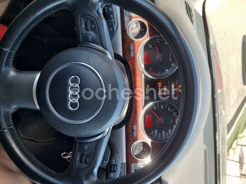 Negro Usado 2003 Audi A8 Berlina | 6500 € (Precio justo) - Imagen 1/4