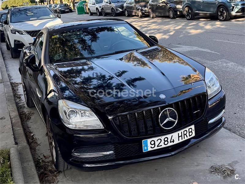 Usado Mercedes SLK200 184 CV (135 kW) 2013 Negro Descapotable