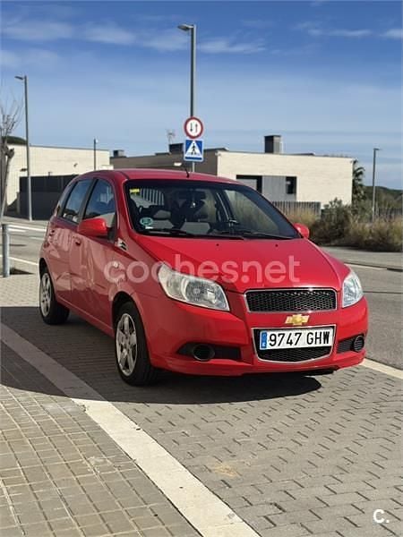 Usado Chevrolet Aveo LS 84 CV (61 kW) 2008 Rojo Berlina