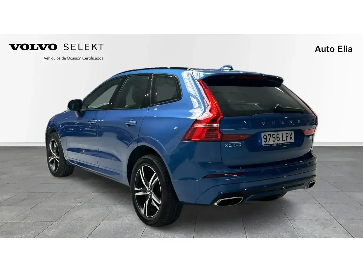 Usado Volvo XC60 R-Design 392 CV (288 kW) 2021 Azul SUV