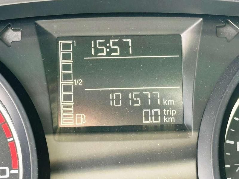 Usado Seat Ibiza Style 105 CV (77 kW) 2014 Azul Utilitario