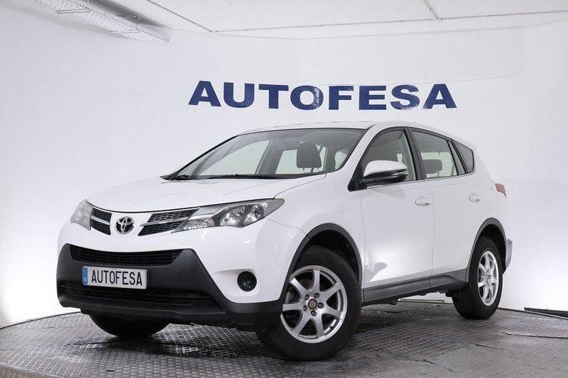 Blanco Usado 2013 Toyota RAV4 Active | 15.250 € (Precio justo) - Imagen 1/4