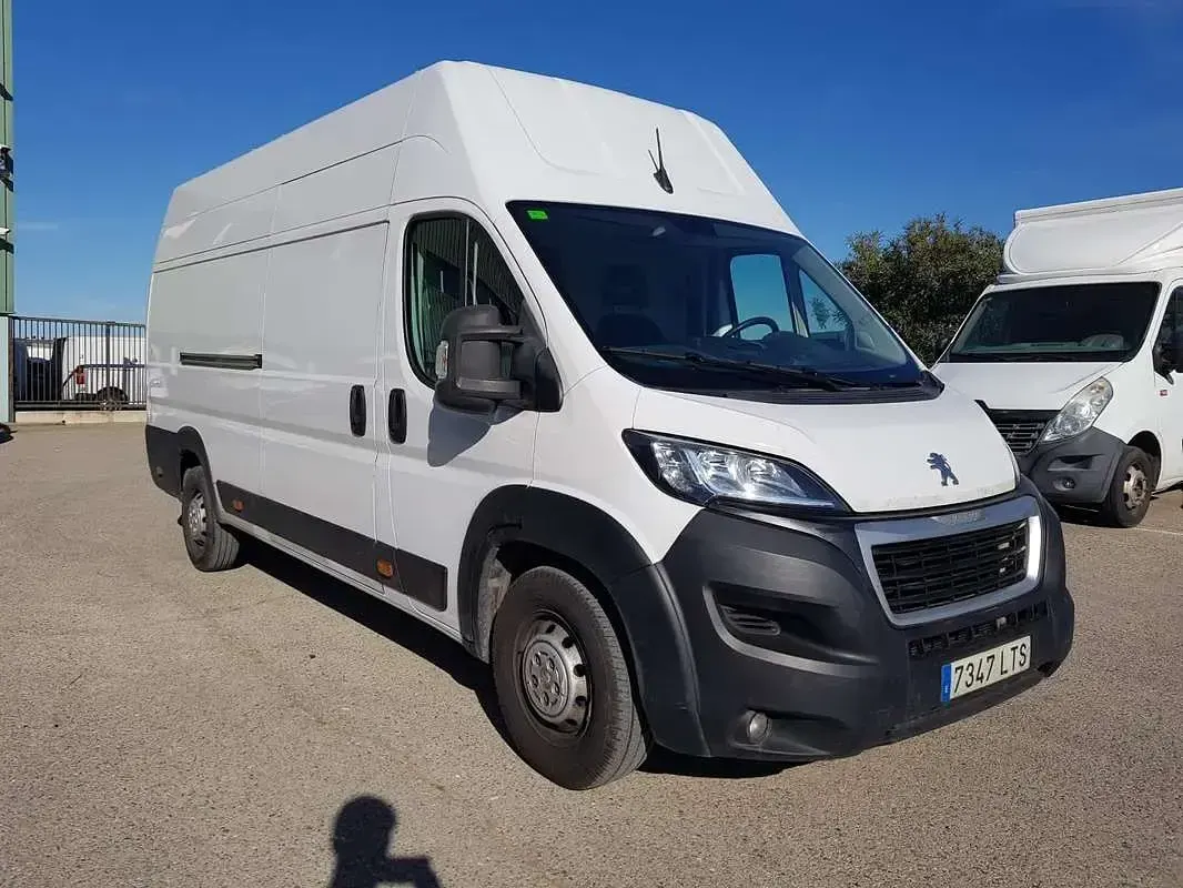 Usado Peugeot Boxer S 165 CV (121 kW) 2021 Van