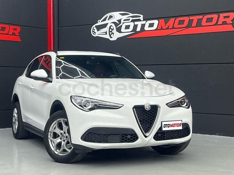 Usado Alfa Romeo Stelvio 200 CV (147 kW) 2020 Blanco SUV