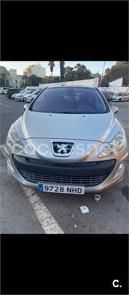 Usado Peugeot 308 SW 120 CV (88 kW) 2008 Gris / plata Familiar