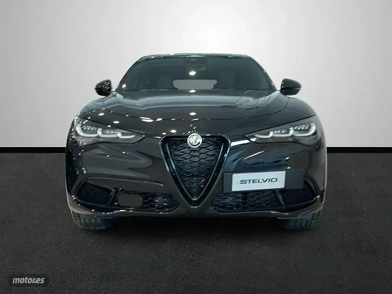 Nuevo Alfa Romeo Stelvio Veloce 160 CV (117 kW) 2026 Negro SUV