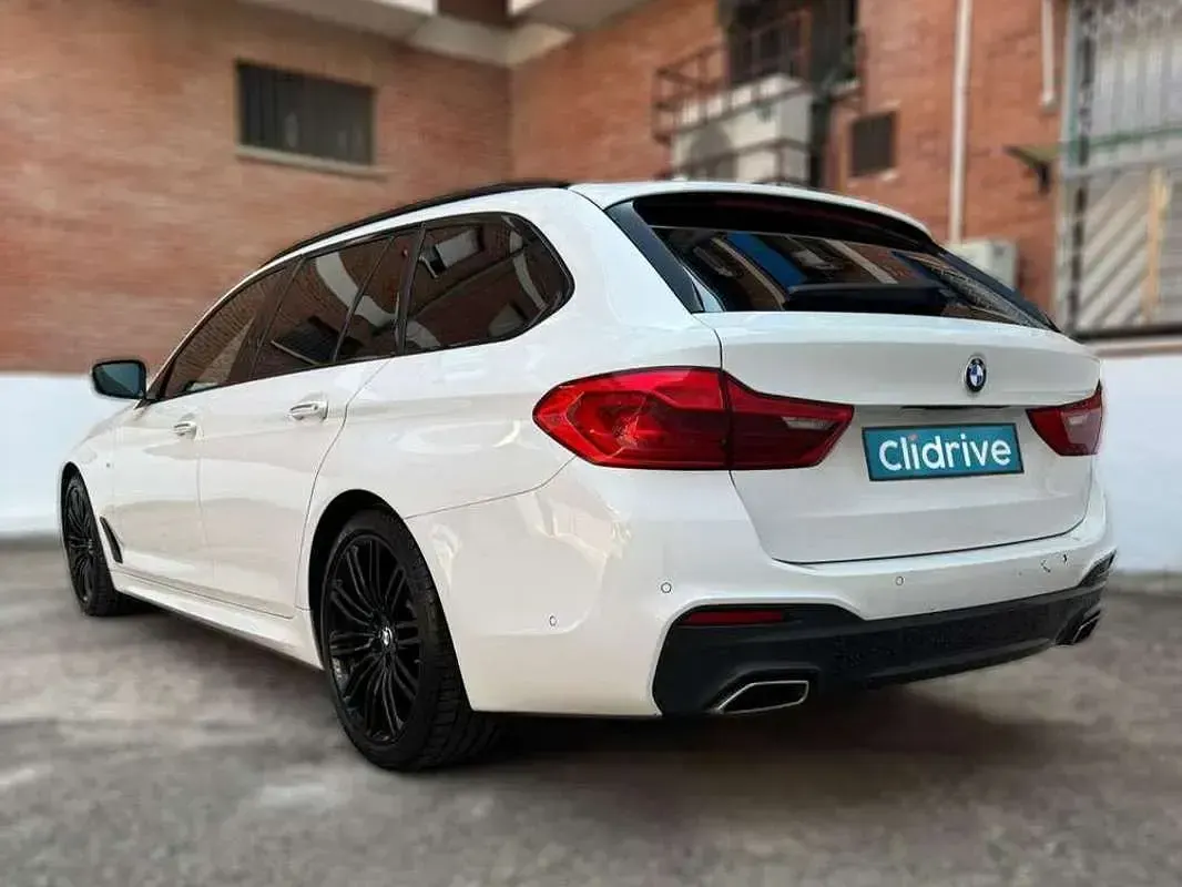 Usado BMW 530 258 CV (189 kW) 2017 Blanco Familiar