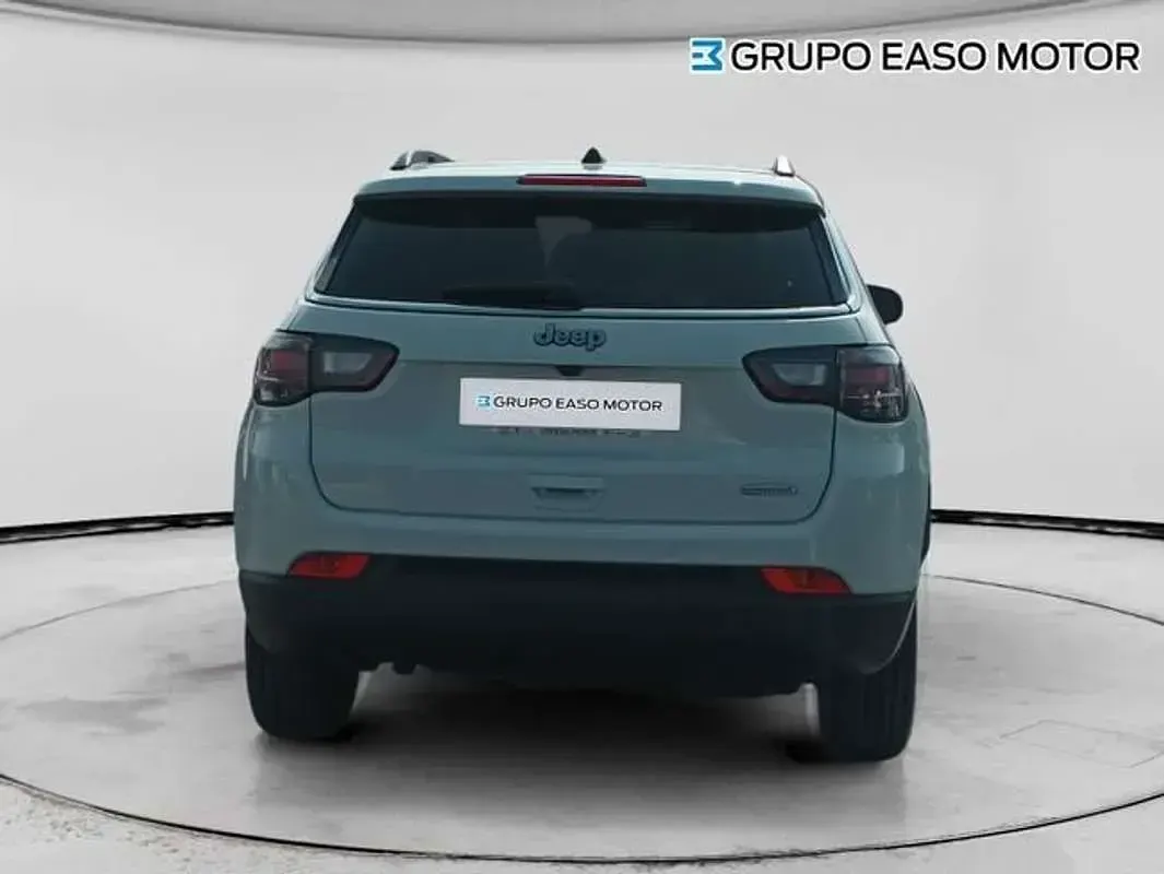 Usado Jeep Compass Longitude 131 CV (96 kW) 2021 Blanco SUV
