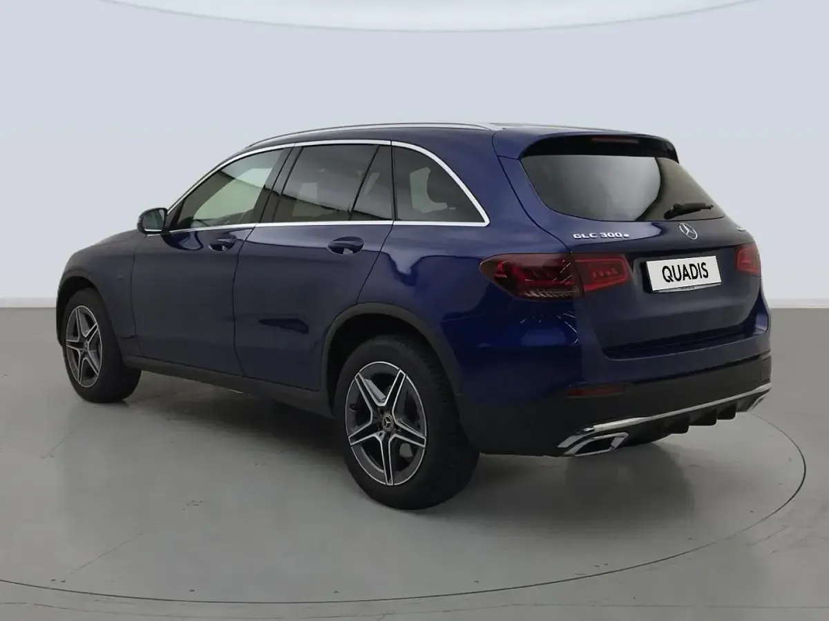 Usado Mercedes GLC300e 320 CV (235 kW) 2021 Azul SUV