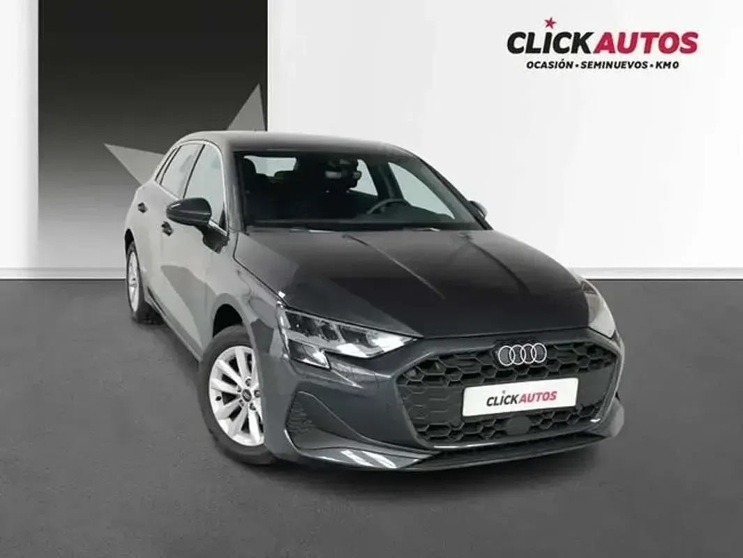Usado Audi A3 116 CV (85 kW) 2025 Gris Berlina