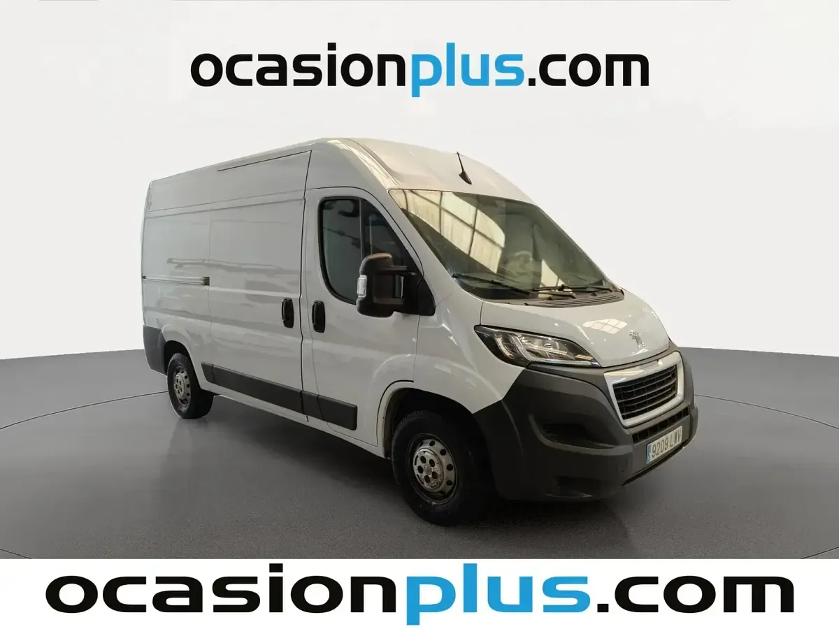 Usado Peugeot Boxer S 140 CV (102 kW) 2022 Blanco Van