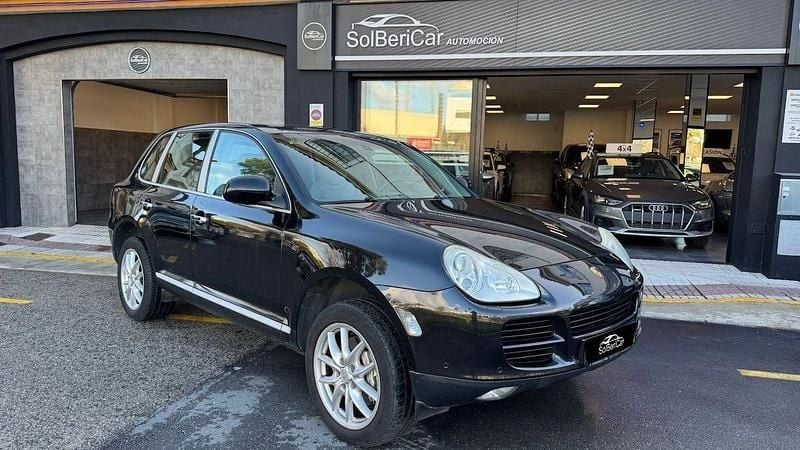 Negro Usado 2005 Porsche Cayenne S SUV | 10.900 € (Buen precio) - Imagen 1/4