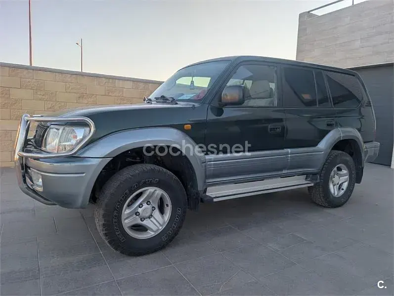 Usado Toyota Land Cruiser 163 CV (119 kW) 2001 Verde SUV