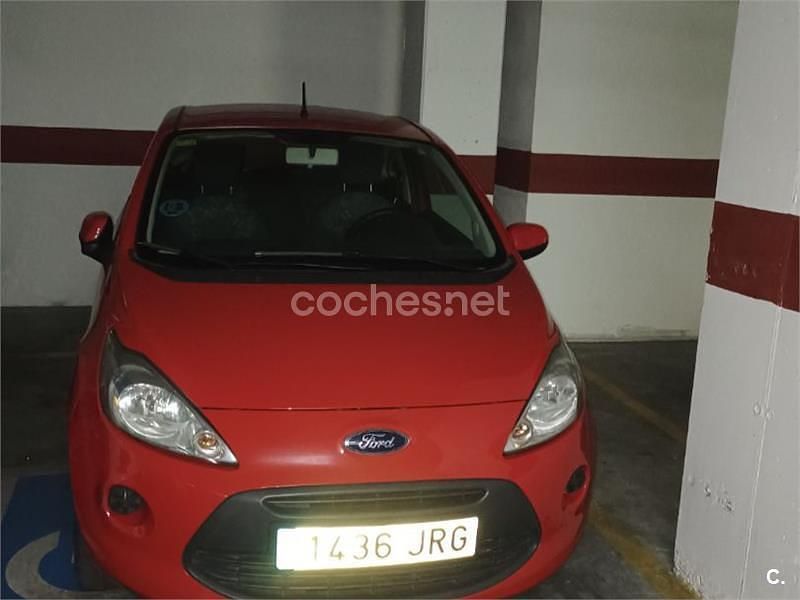 Usado Ford Ka 69 CV (50 kW) 2016 Rojo Berlina