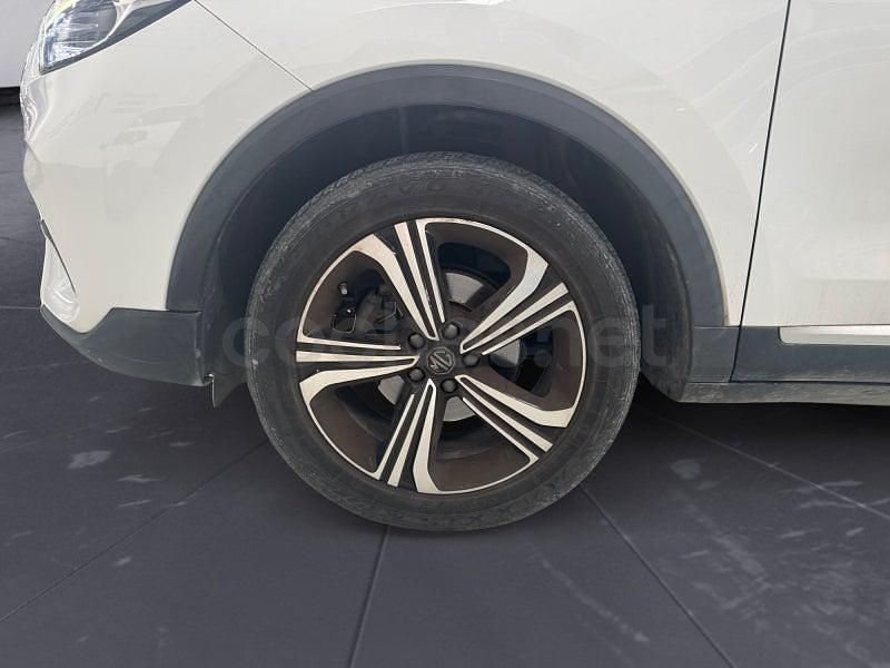 Usado MG ZS Comfort 111 CV (81 kW) 2022 Blanco SUV