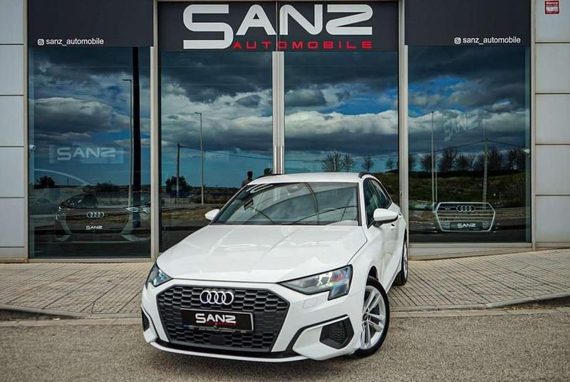 Usado Audi A3 Sportback 150 CV (110 kW) 2023 Blanco Utilitario