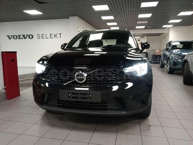 Nuevo Volvo XC40 Plus 163 CV (119 kW) 2025 Negro SUV