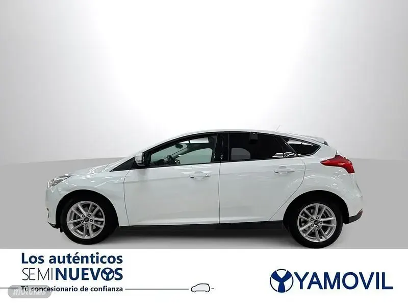 Usado Ford Focus Business Edition 120 CV (88 kW) 2017 Blanco Berlina
