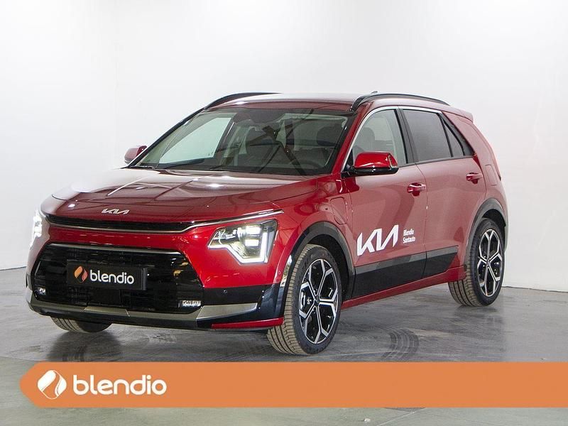 Usado Kia Niro 183 CV (134 kW) 2024 Rojo SUV