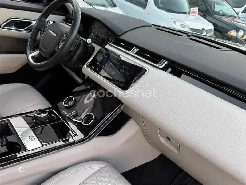 Usado Land Rover Range Rover Velar SE 240 CV (176 kW) 2019 Negro SUV