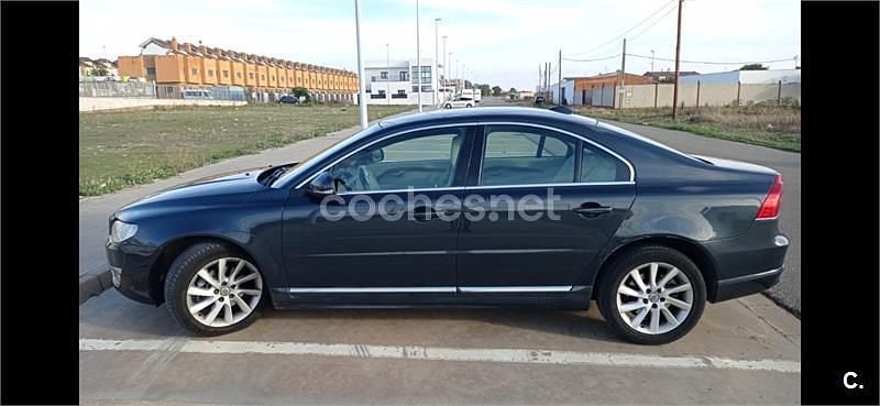 Azul Usado 2014 Volvo S80 Momentum Berlina | 14.000 € - Imagen 1/4