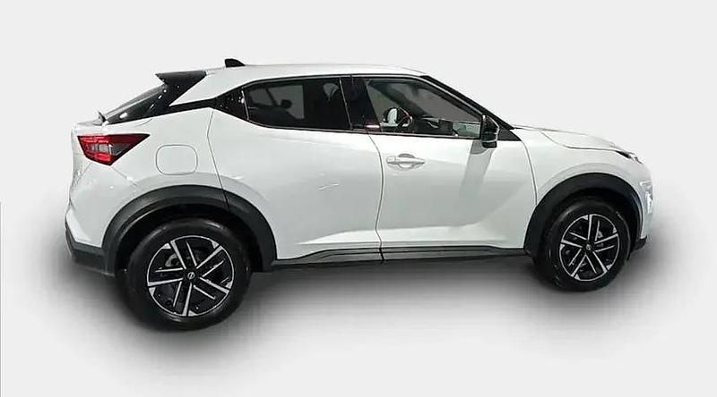Usado Nissan Juke N-Connecta 114 HP (83 kW) 2025 Branco SUV
