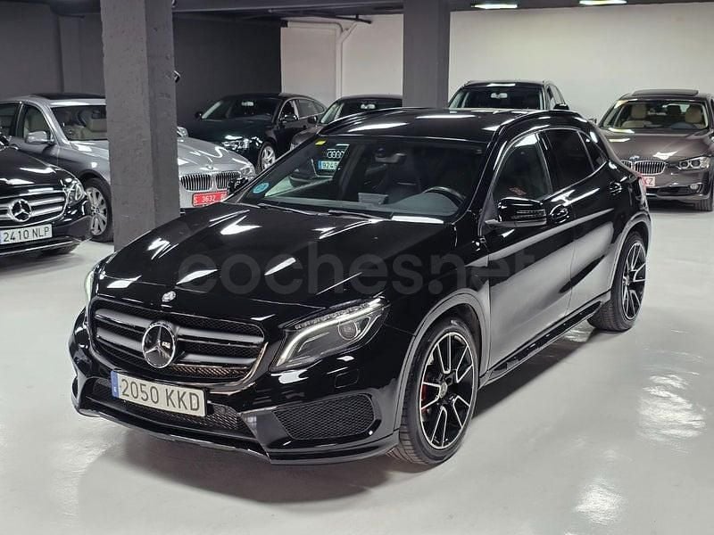Usado Mercedes GLA220 AMG line 170 CV (125 kW) 2014 Negro SUV