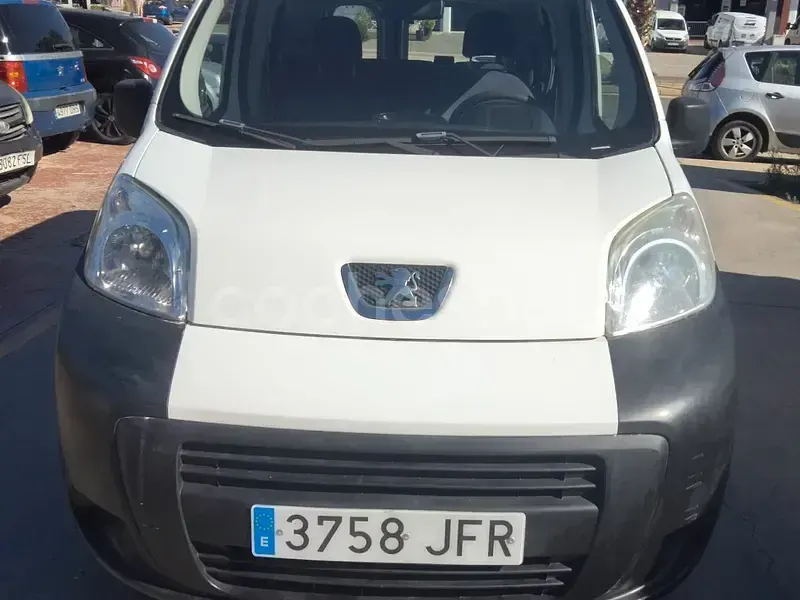 Usado Peugeot Bipper Access 75 CV (55 kW) 2015 Blanco Monovolumen